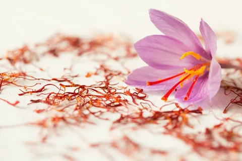 تصویر 2 از زعفران دستچین اصل صادراتی در وزن‌ های مختلف